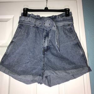 High Waisted Jean Shorts and Belt